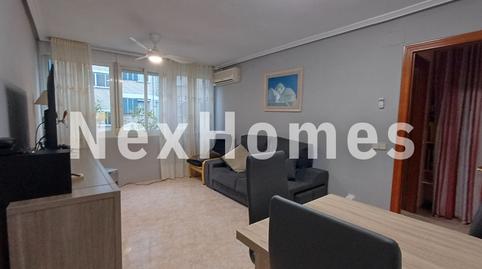 Foto 2 de Pis en venda a Calle del Mirlo, Campamento, Madrid