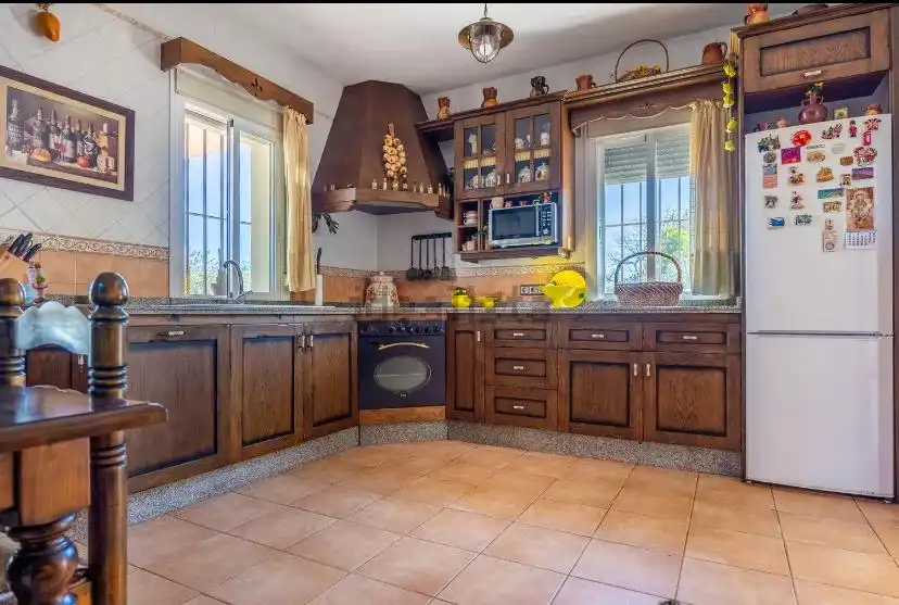 Cocina de Casa o chalet en venta en Olivares con Aire acondicionado, Calefacción y Jardín privado