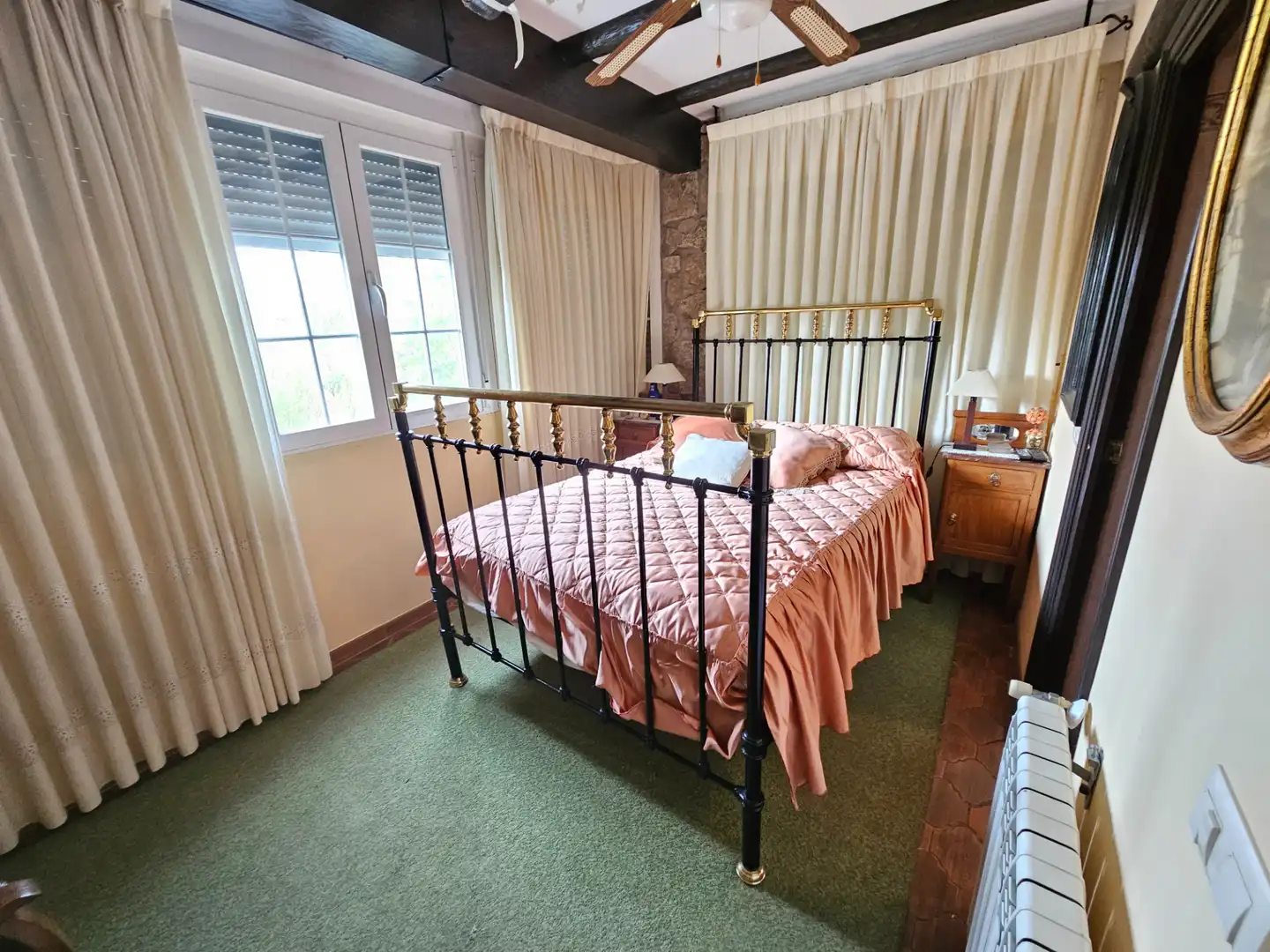 Schlafzimmer von Haus oder Chalet zum Verkauf in Cabanillas de la Sierra mit Heizung, Privatgarten und Terrasse