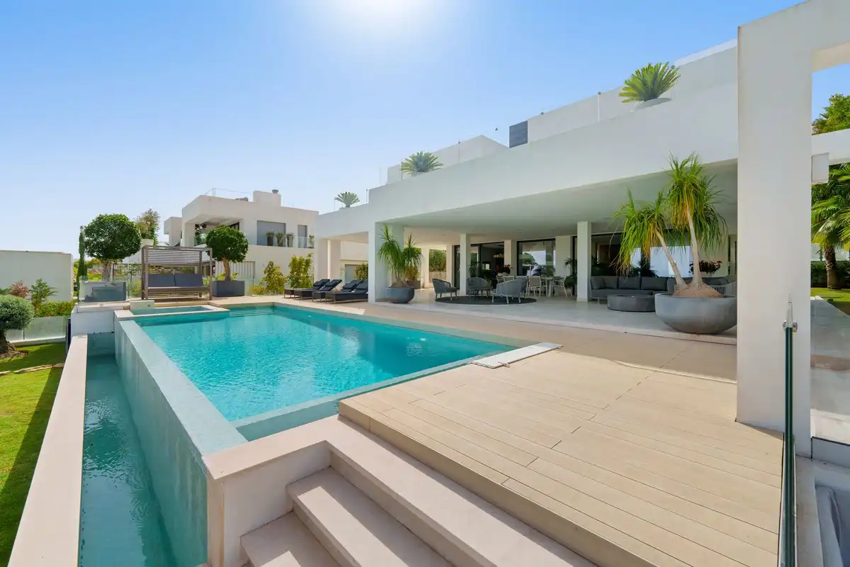 Villa con piscina in vendita a Nueva Andalucía, imagen 19