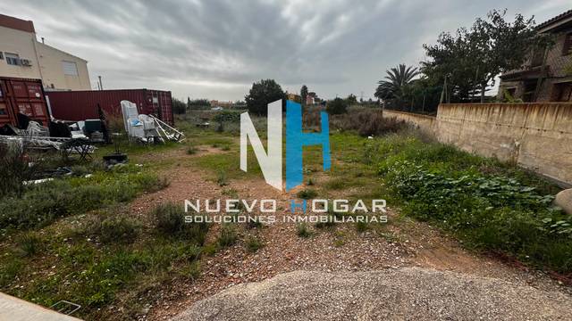 Terreno residencial en Venta en Partida Benadresa A en Ciutat del Transport - La Salera
