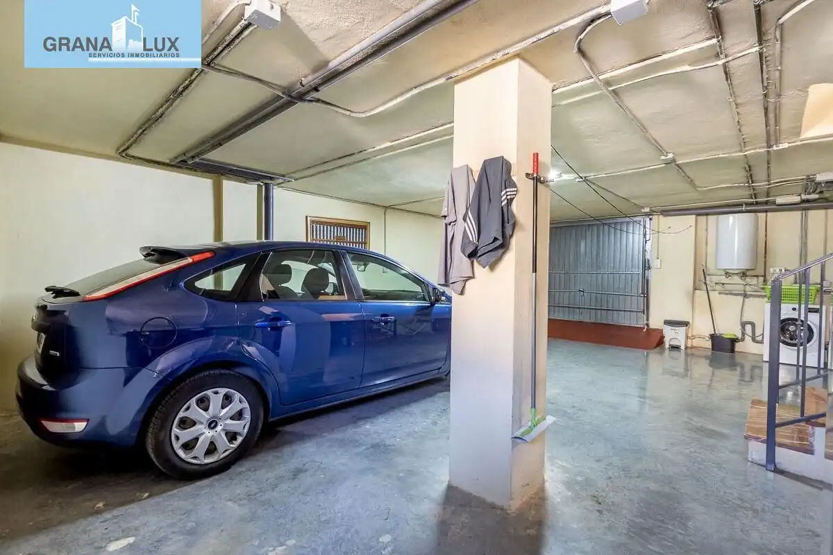 Home with pool for sale in Calle CARLOS CANO (HI), imagen 35