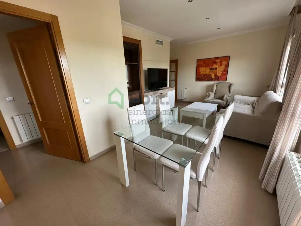 Apartamento de alquiler en Maria Auxiliadora - Barriada de Llera