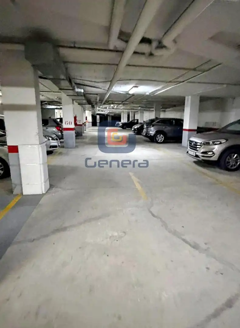 Parking de Ático en venta en El Campello con Aire acondicionado, Terraza y Amueblado