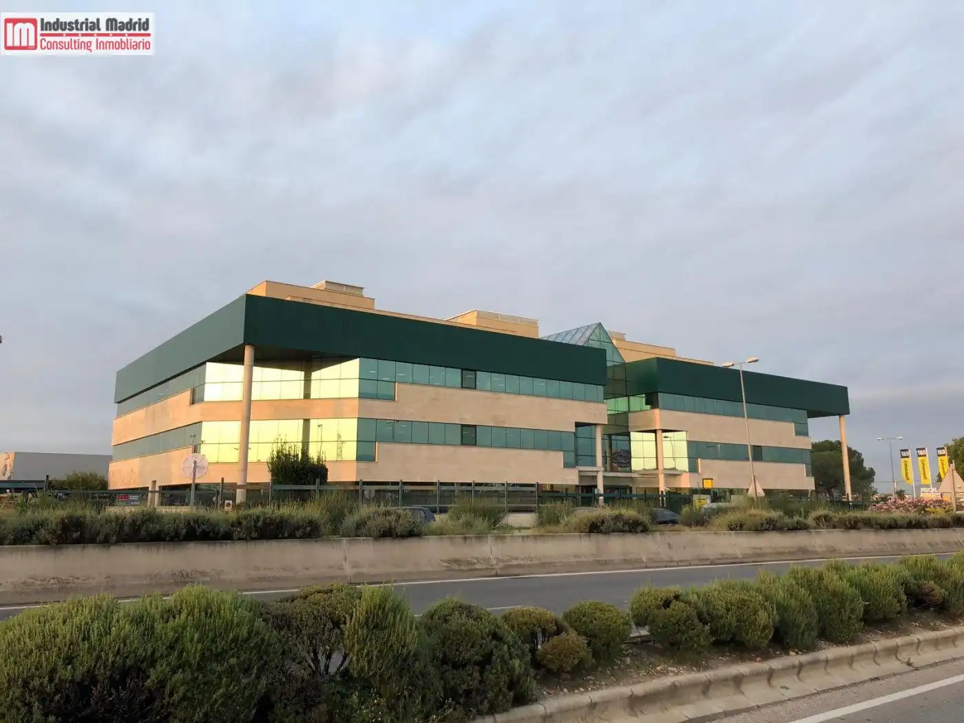 Vista exterior de Oficina en venta en Arganda del Rey