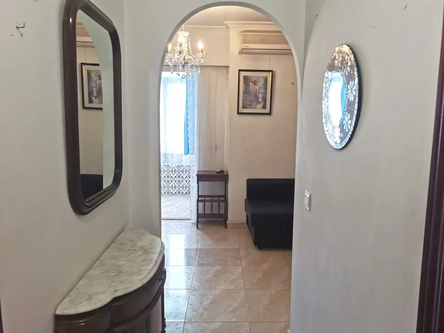 Apartament de lloguer a Plaza Presidente Adolfo Suárez, Manantiales - Estación de Autobuses