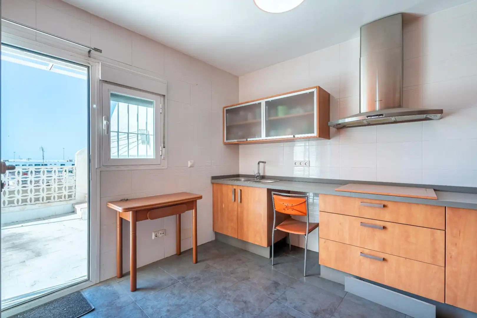 Kitchen of Houses for sale in Almería  with Terrace, Storage room and Balcony
