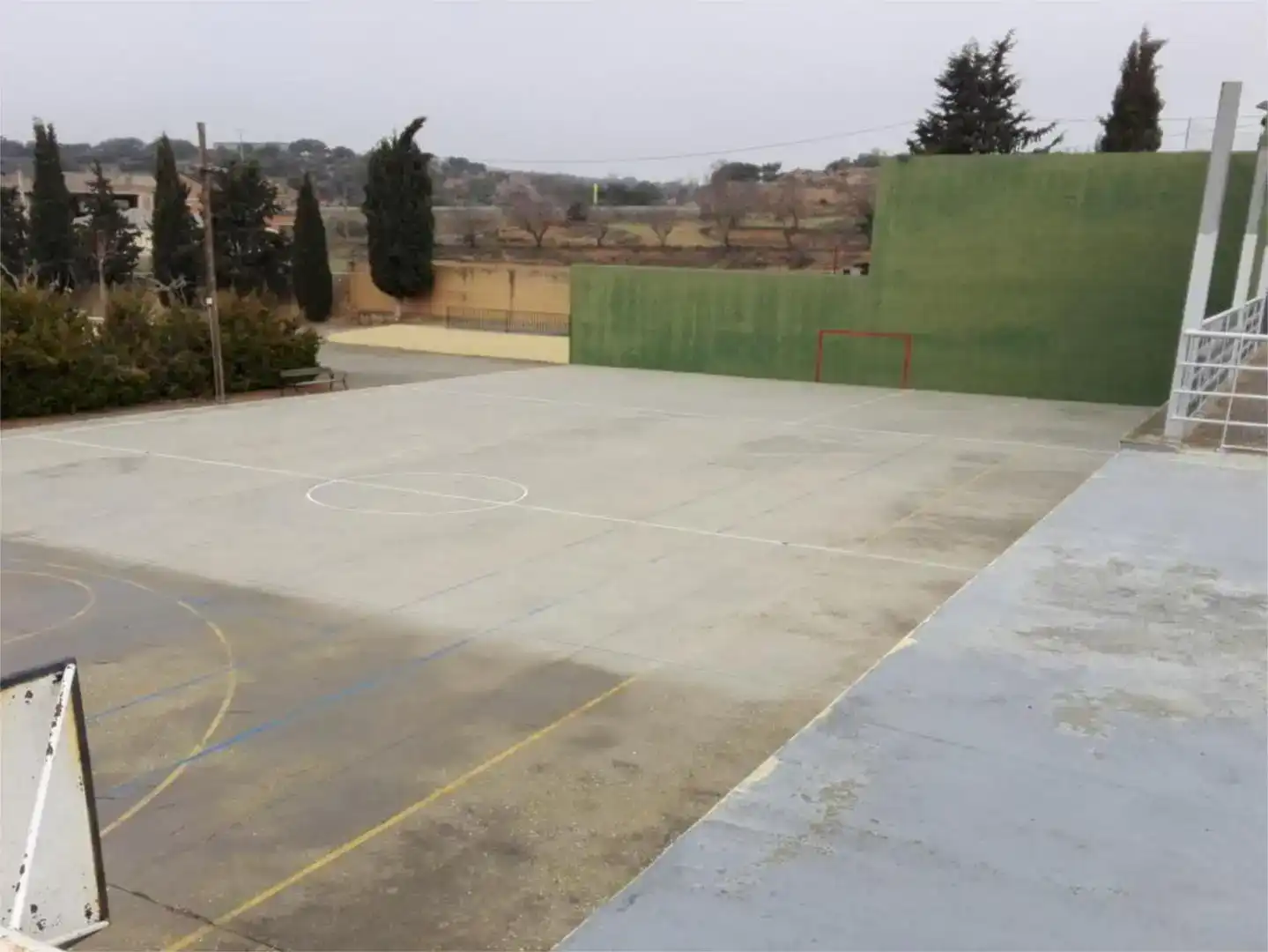 Parking of Land for sale in Tolva