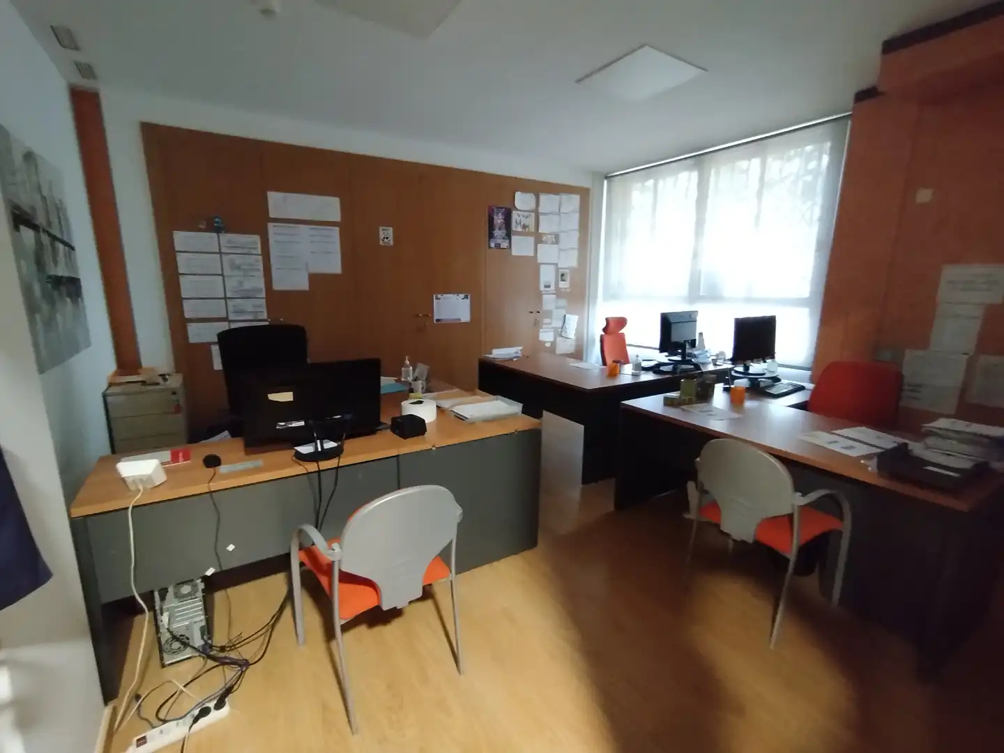 Commercial properties for sale in Castellón de la Plana / Castelló de la Plana  with Air Conditioner, Parquet flooring and Furnished