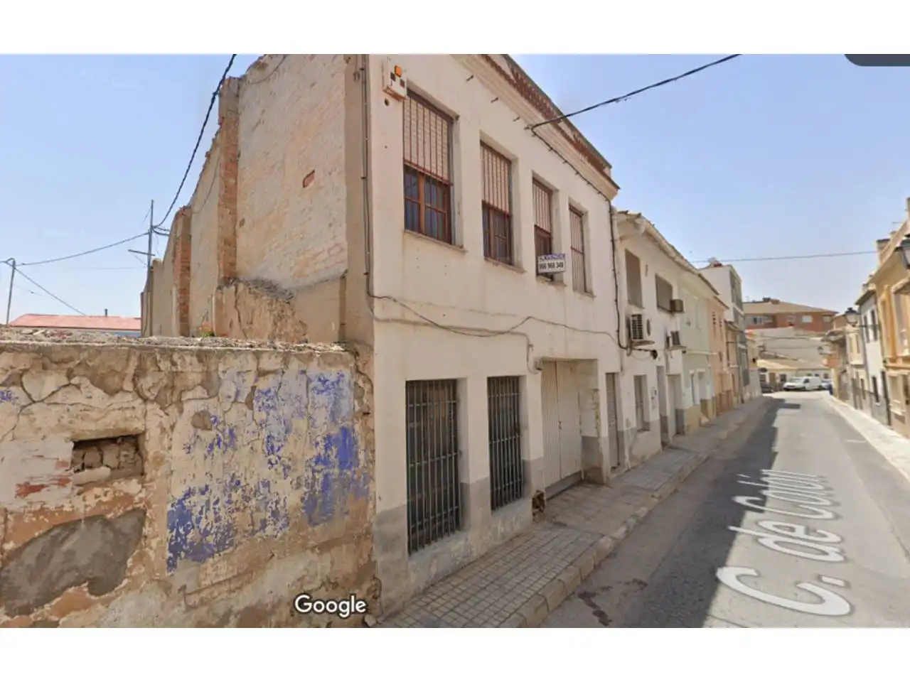 Exterior view of Buildings for sale in Sax