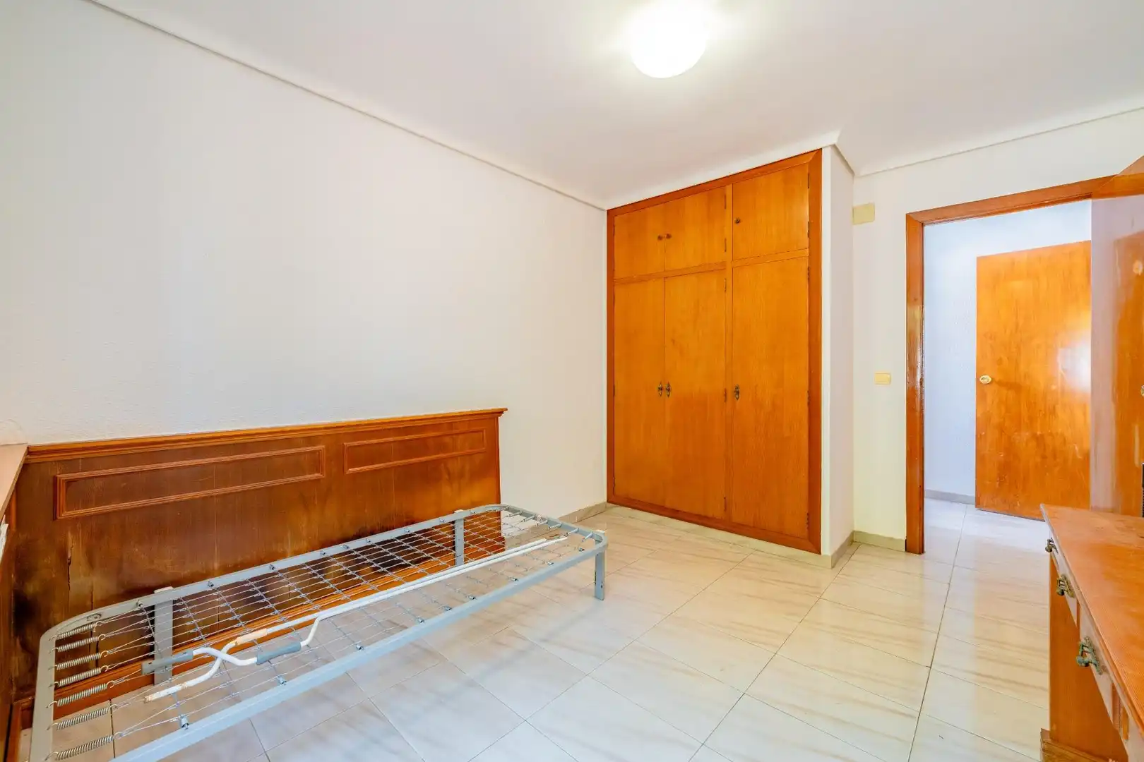 Dormitori de Casa o xalet en venda en Benicasim / Benicàssim amb Balcó i Piscina comunitària