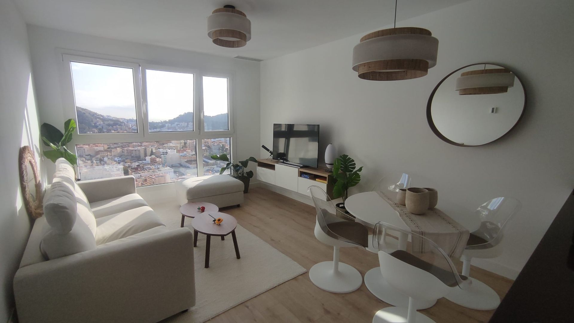 Sala d'estar de Pis de lloguer en Málaga Capital amb Aire condicionat, Calefacció i Moblat