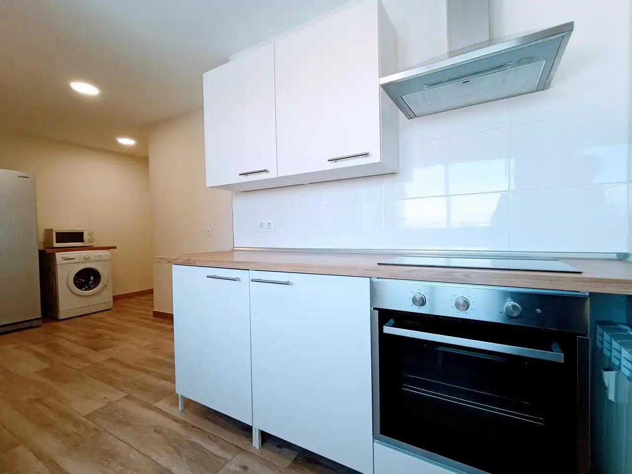 Cocina de Ático de alquiler en Madrid con Aire acondicionado, Calefacción y Parquet