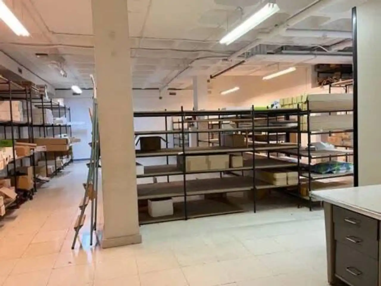 Büro zum Verkauf in Leioa