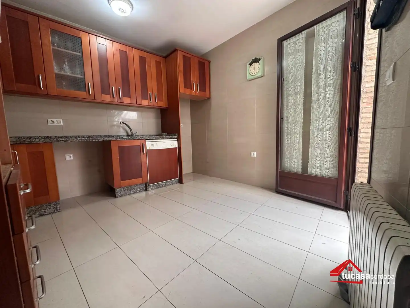 Cocina de Planta baja en venta en Córdoba con Parquet y Terraza