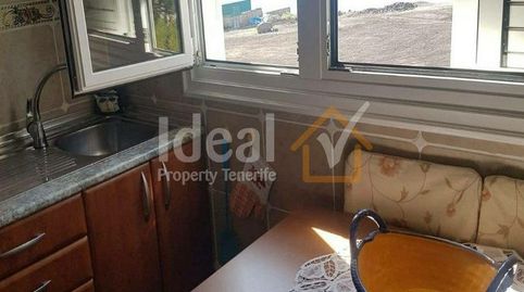 Foto 3 de Casa adosada en venta en Costa del Silencio, Arona