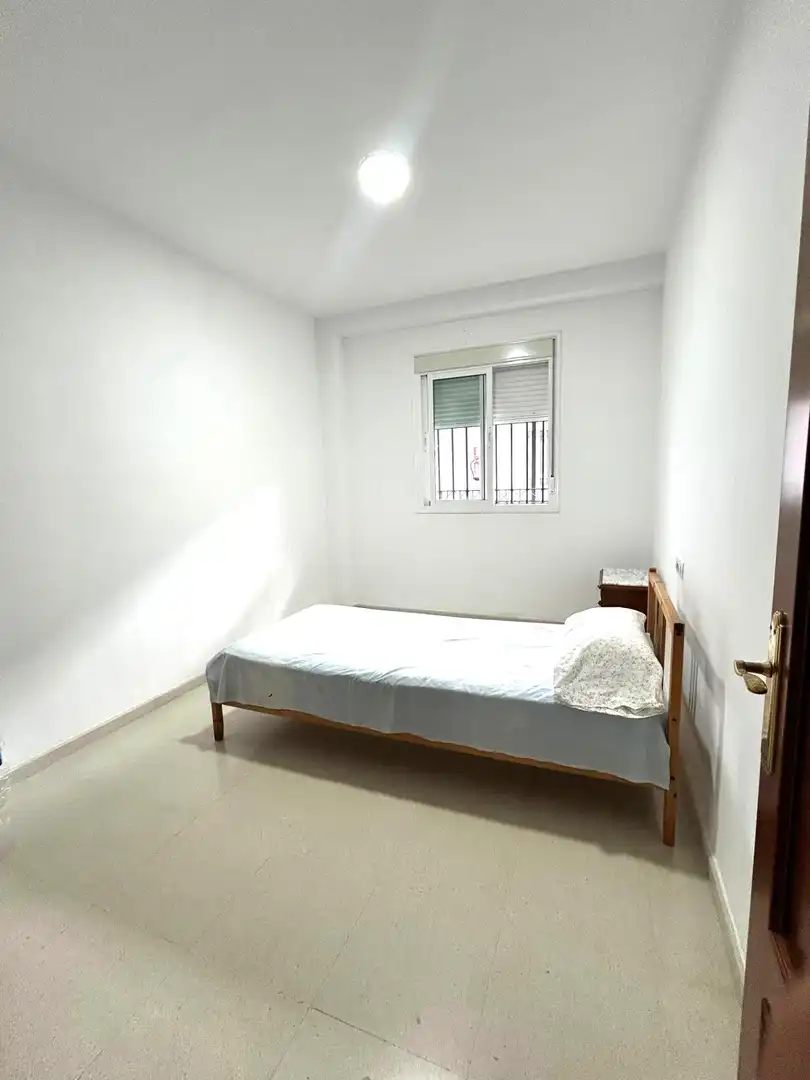 Bedroom of Flat for sale in Burguillos