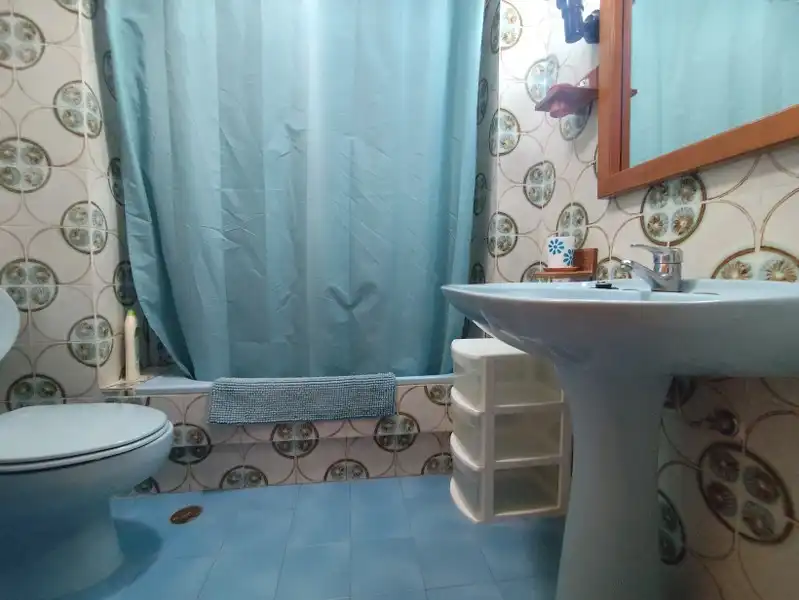 Baño de Apartamento en venta en Cullera con Terraza, Amueblado y Horno