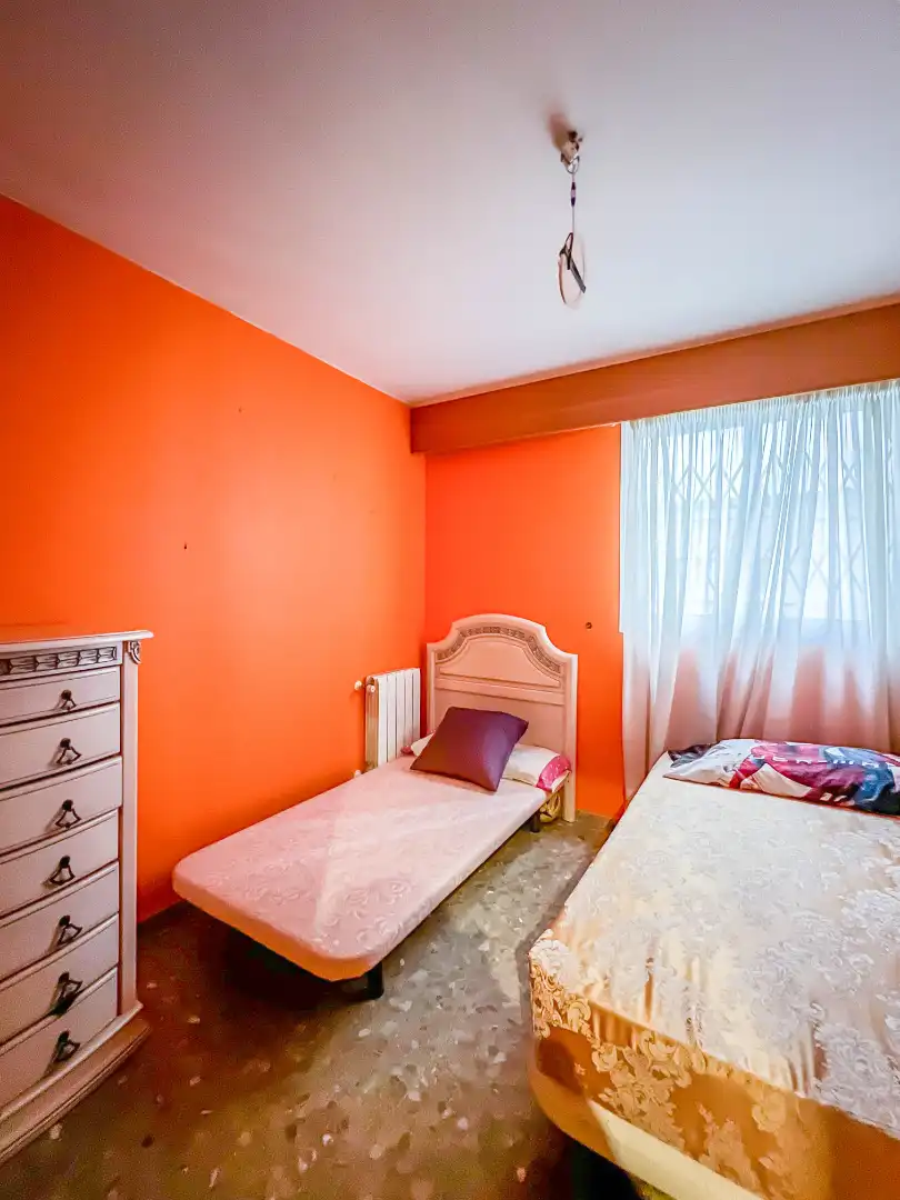 Habitación de Piso en venta en Valencia con Balcón