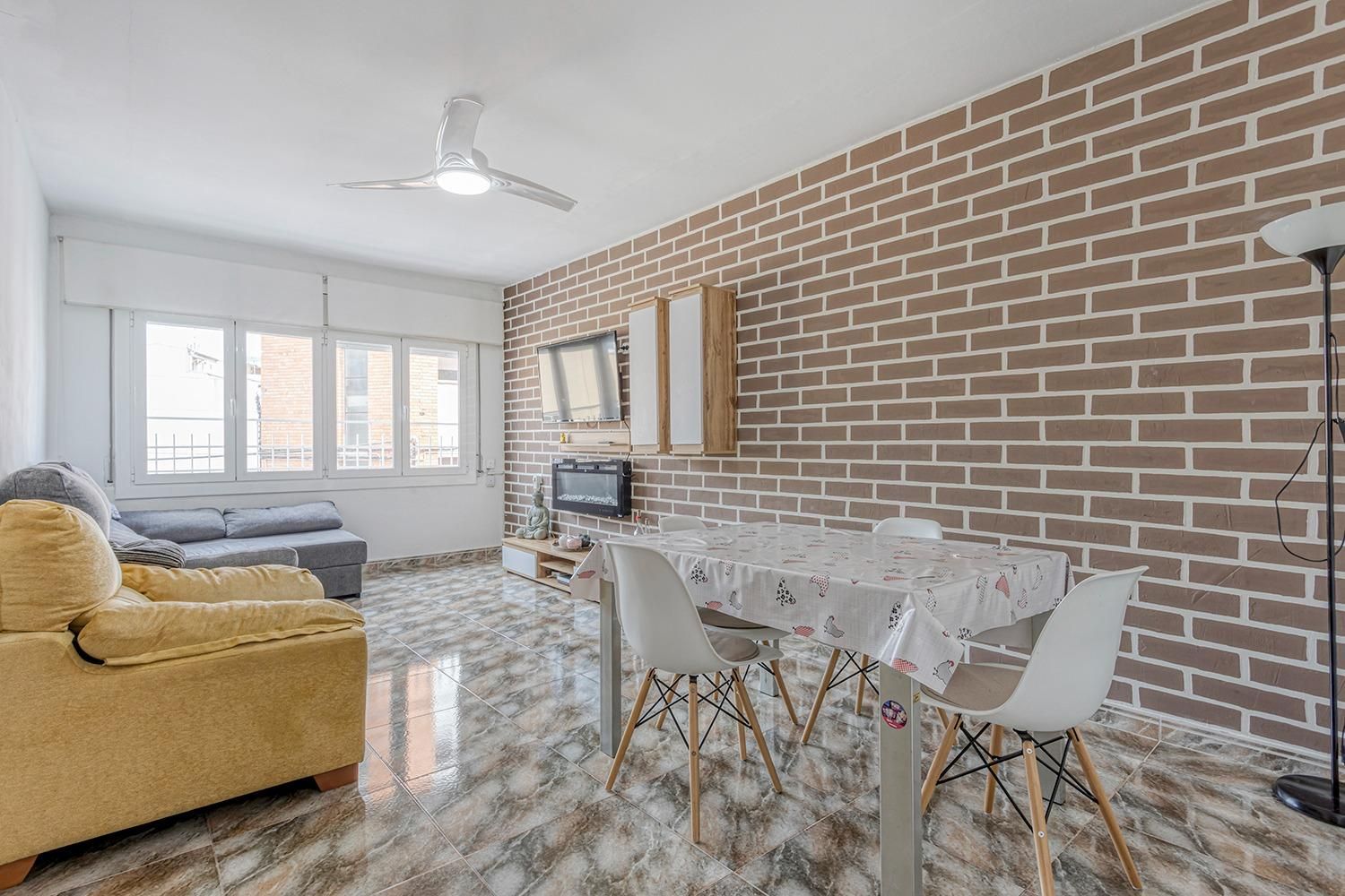 Living room of Flat for sale in Vilanova del Camí  with Heating, Terrace and Storage room
