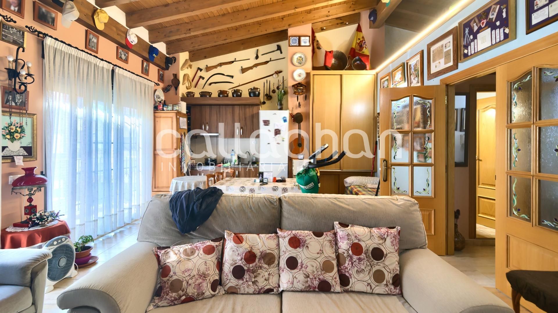 Living room of Single-family semi-detached for sale in La Vall d'Uixó