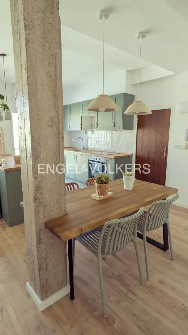 Küche von Wohnung zur Miete in Valencia mit Klimaanlage, Heizung und Parkett
