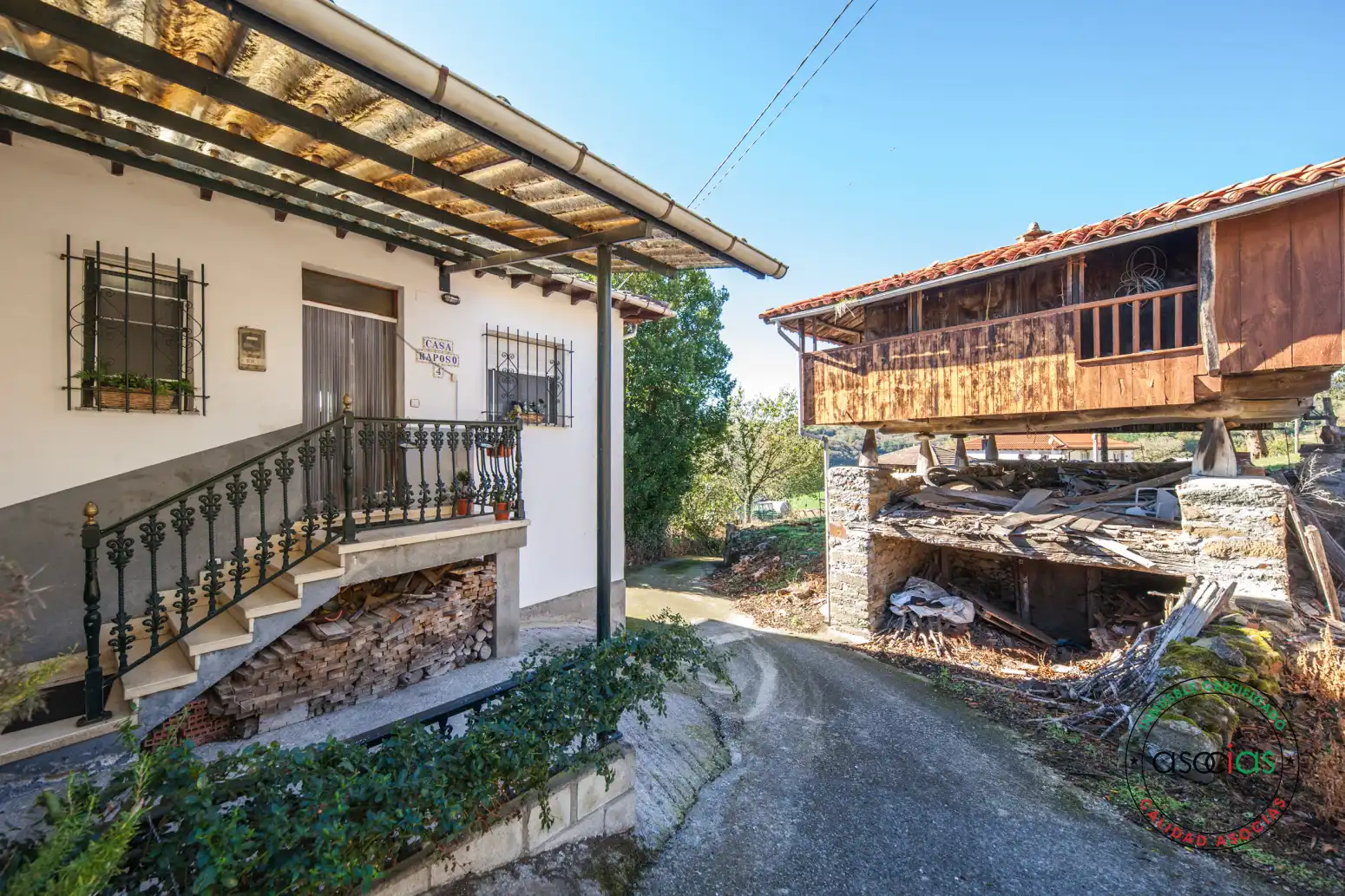Vista exterior de Casa o chalet en venta en Tineo con Calefacción, Jardín privado y Terraza