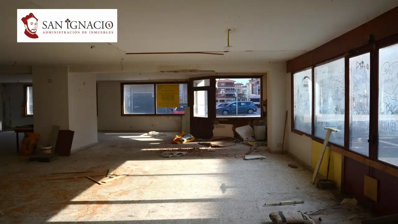 Local comercial en venta en Medina de Pomar, imagen 3