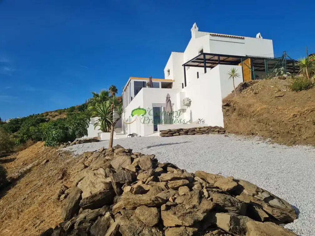 Vista exterior de Finca rústica en venta en Cómpeta con Aire acondicionado, Terraza y Trastero