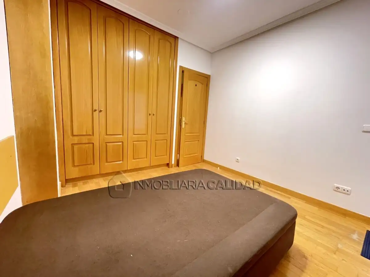 Flat for rent in Burgos  with Heating, Terrace and Storage room