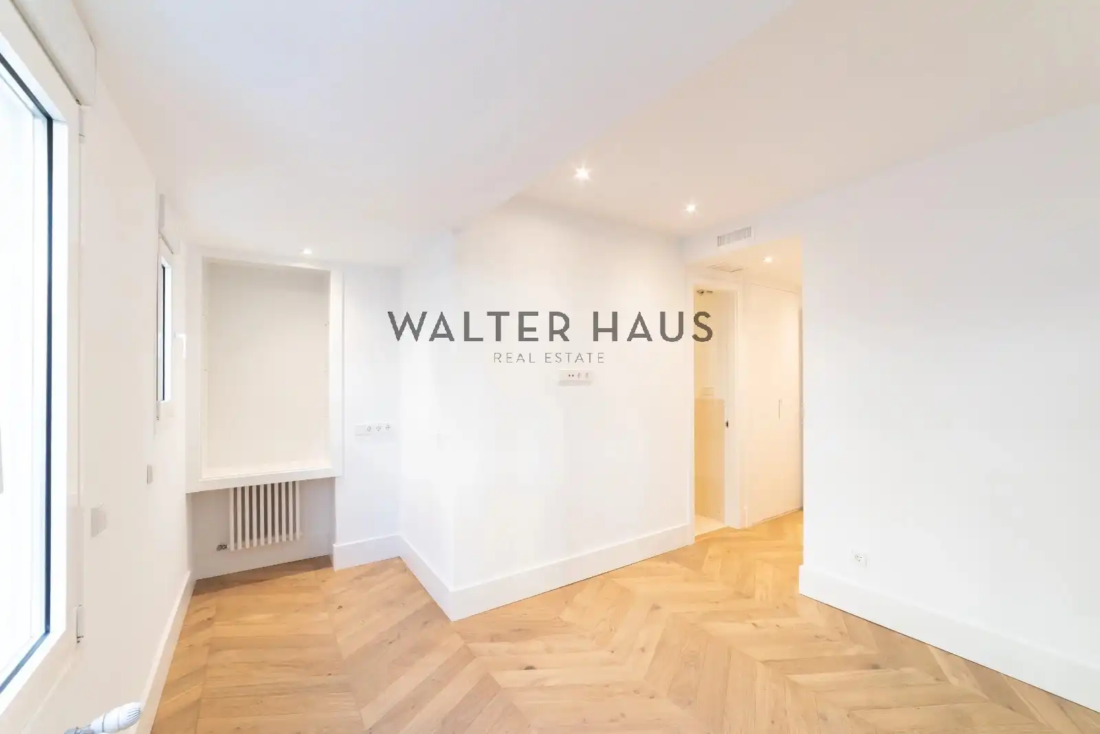 Flat with terrace for sale in Calle de Casado del Alisal, imagen 26