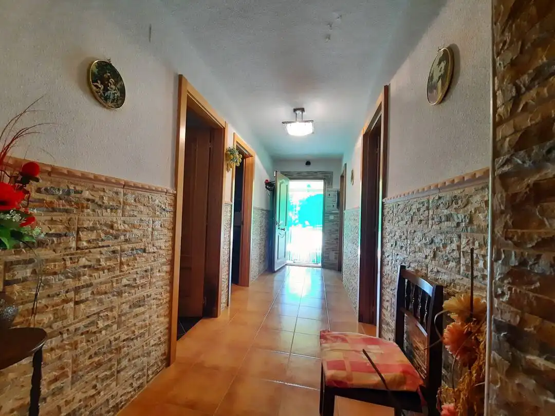 Casa o chalet en venta en Escalona con Calefacción y Alarma