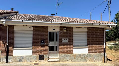 Foto 2 von Einfamilien-Reihenhaus zum Verkauf in C. Fuente , 5, Villamañán, León