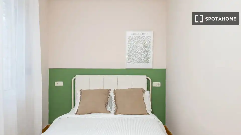 Habitación en Conde Orgaz - Piovera