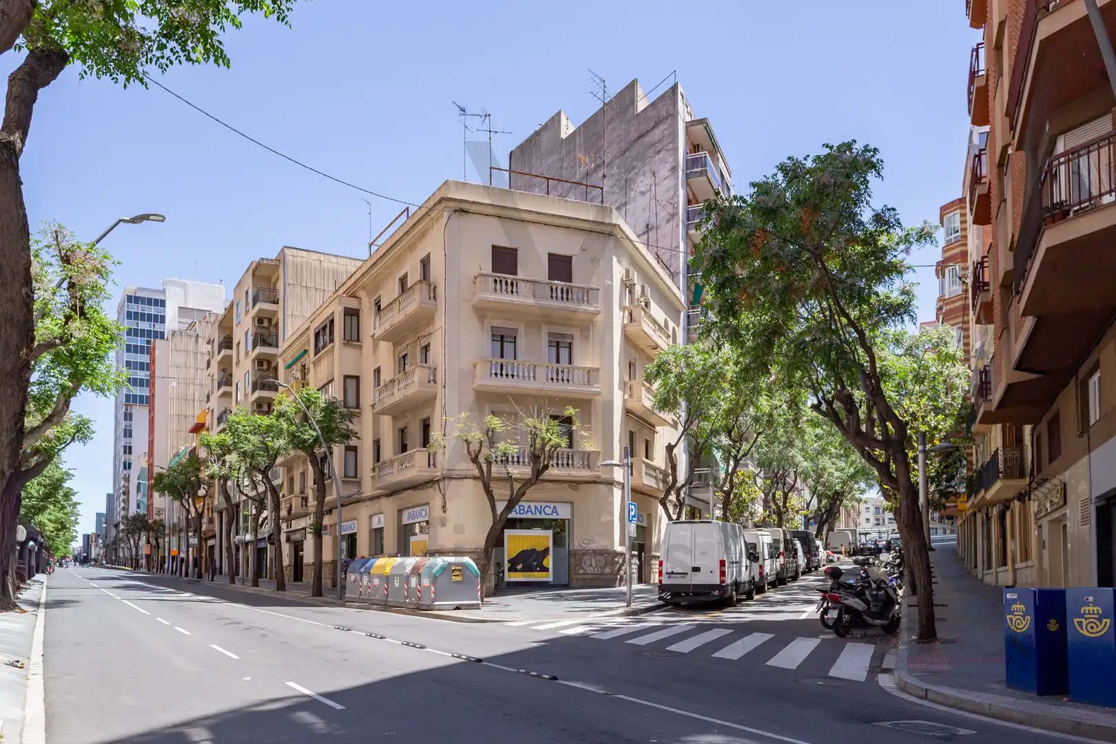 Pis amb terrassa en venda a Avinguda de Ramón y Cajal