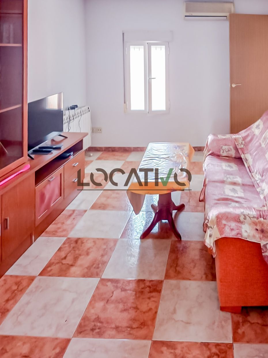 Habitación de Piso en venta en Robledo de Chavela con Calefacción y Amueblado