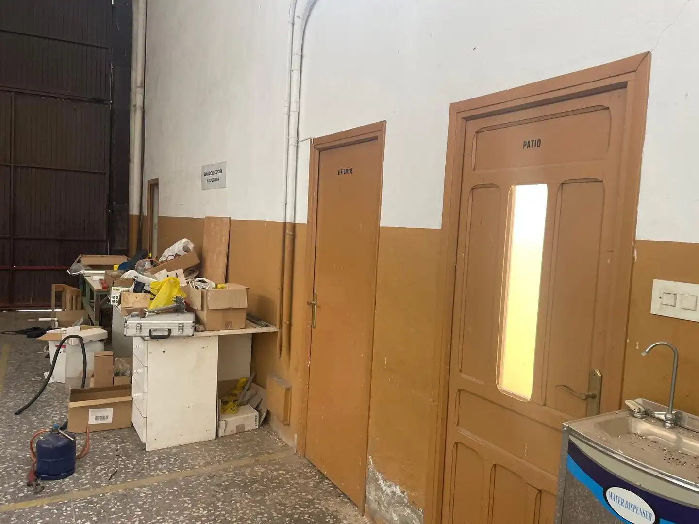 Fabrikhallen zur Miete in Elche / Elx