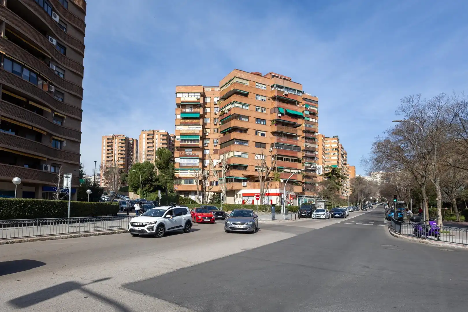 Außenansicht von Wohnungen zum Verkauf in Madrid mit Klimaanlage und Heizung