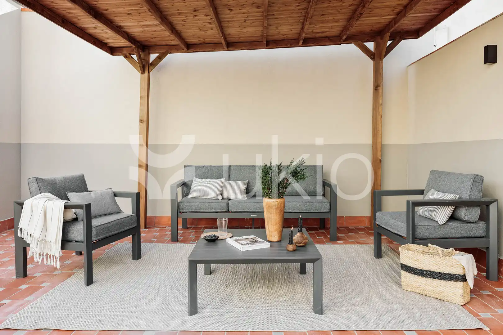 Terrasse von Dachboden zur Miete in Barcelona mit Klimaanlage, Heizung und Terrasse