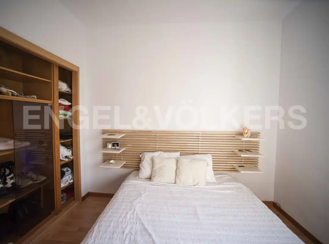 Bedroom of Flat for rent in Barcelona  with Air Conditioner, Heating and Parquet flooring