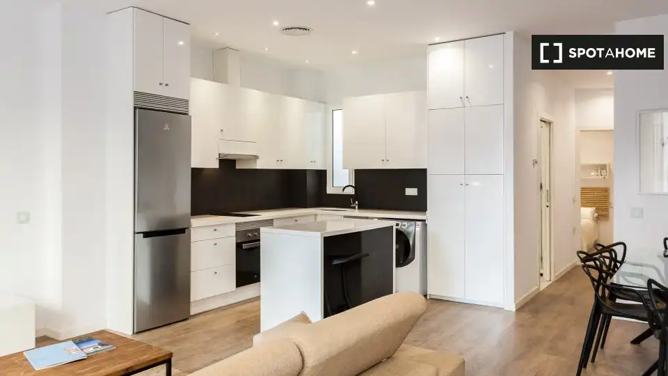 Kitchen of Flat for rent in Valencia  with Air Conditioner, Heating and Furnished