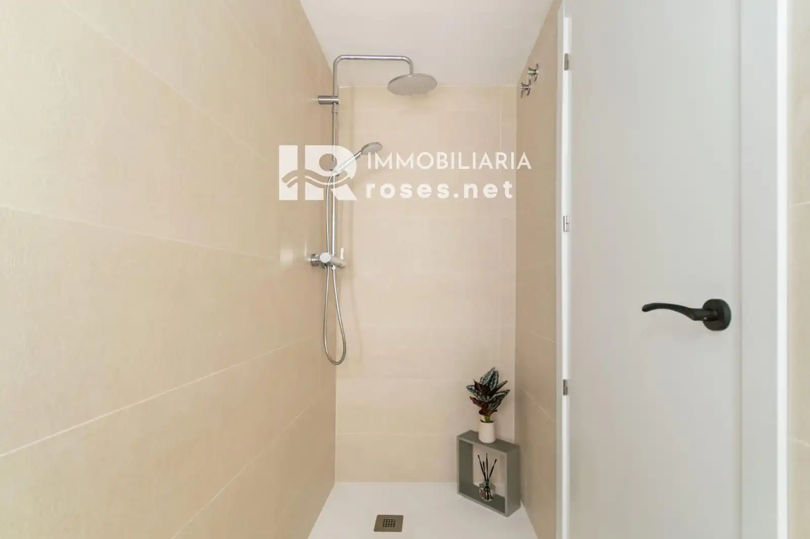 Bathroom of Duplexes for sale in Fortià  with Terrace