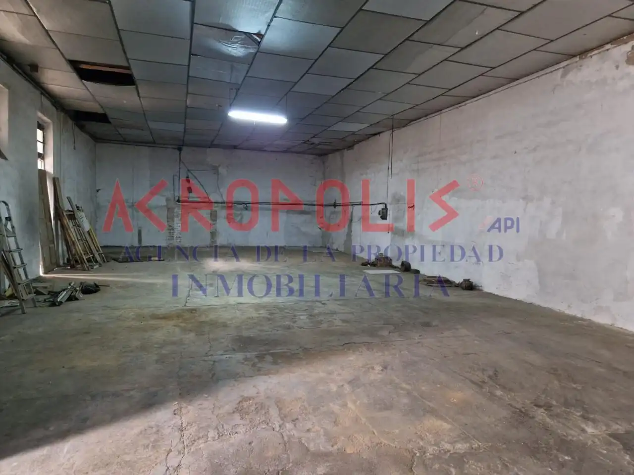 Business premises for sale in Avenida León 15, imagen 5