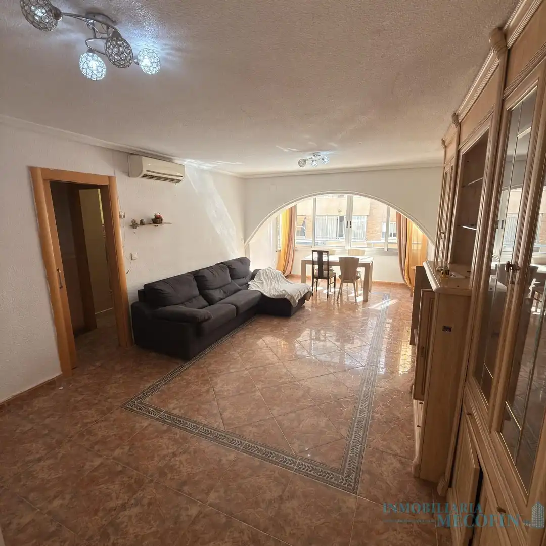 Wohnzimmer von Wohnung zum Verkauf in Benidorm mit Klimaanlage und Terrasse
