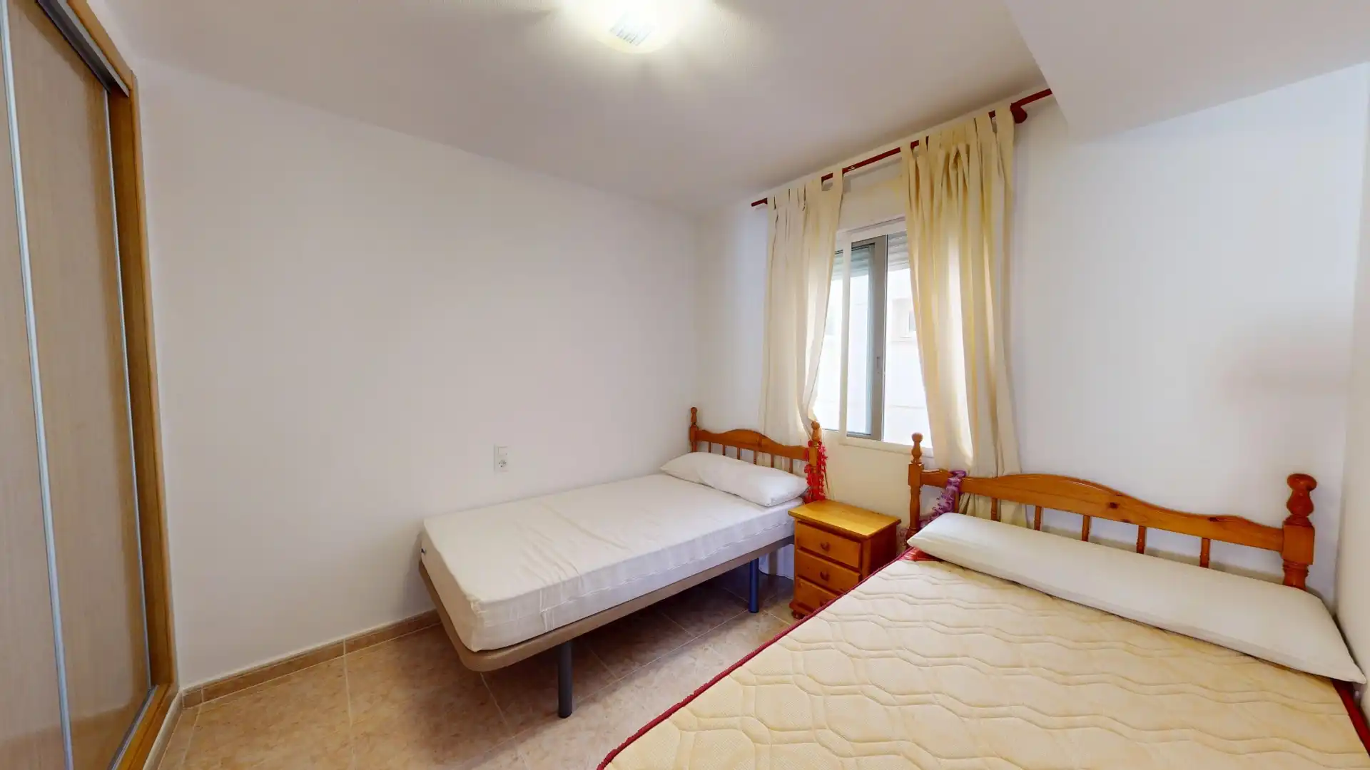 Habitación de Piso en venta en Los Alcázares con Aire acondicionado, Terraza y Amueblado