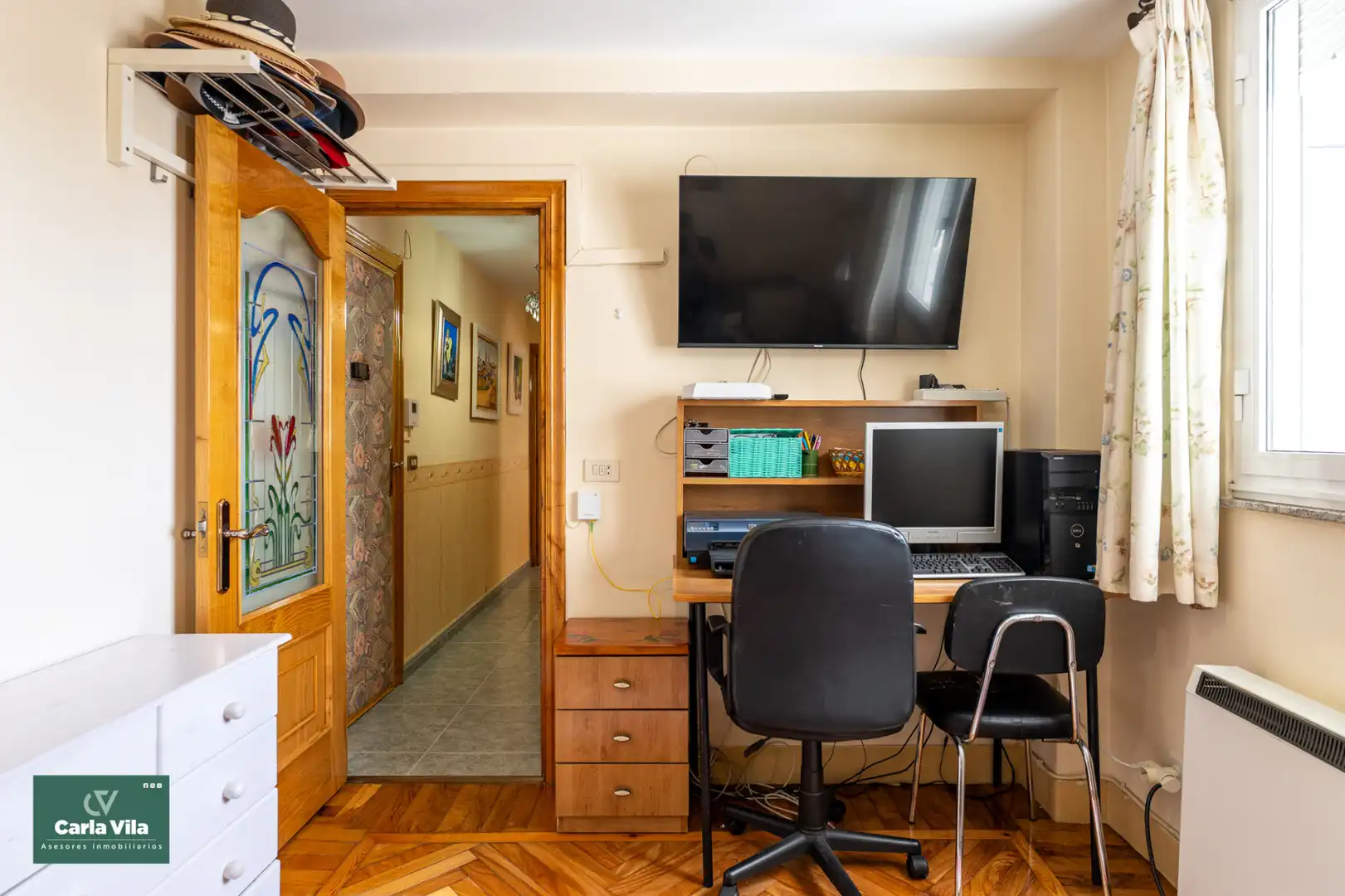 Living room of Flat for sale in Lugo  with Heating, Parquet flooring and Furnished