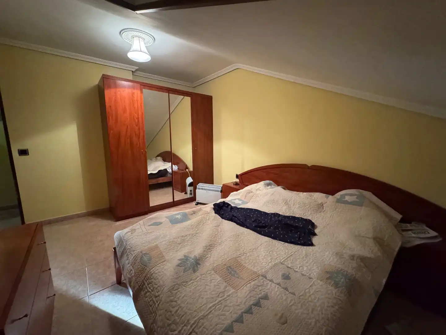 Bedroom of Flat for sale in Nava del Rey  with Heating, Furnished and Oven