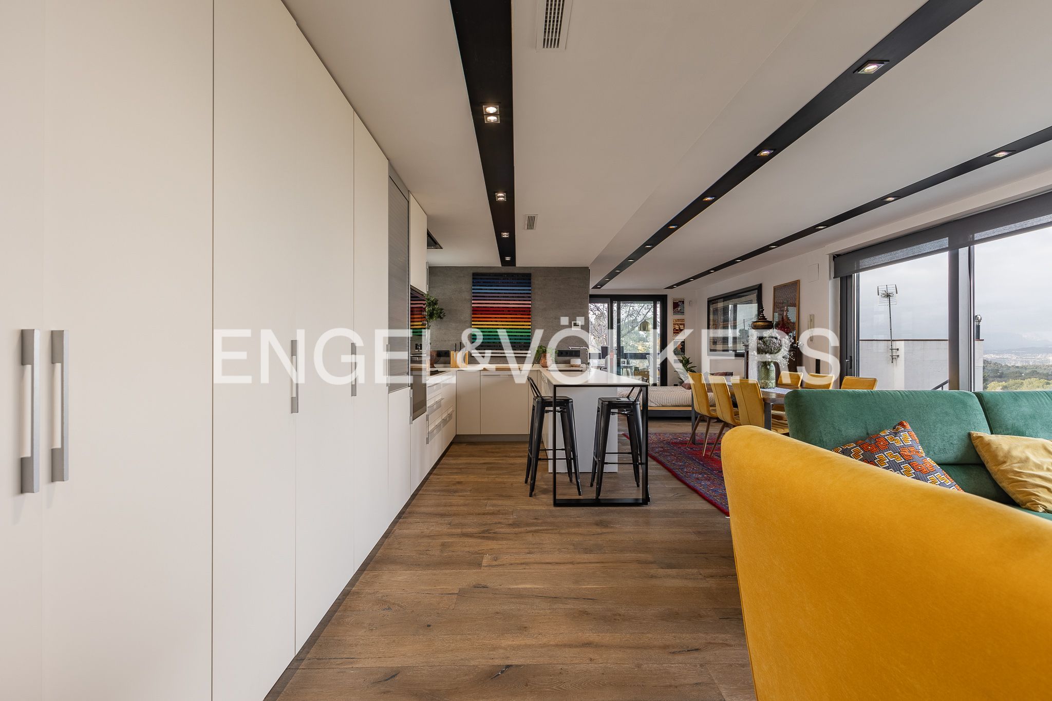 Living room of House or chalet for sale in Sant Cugat del Vallès  with Air Conditioner, Heating and Private garden