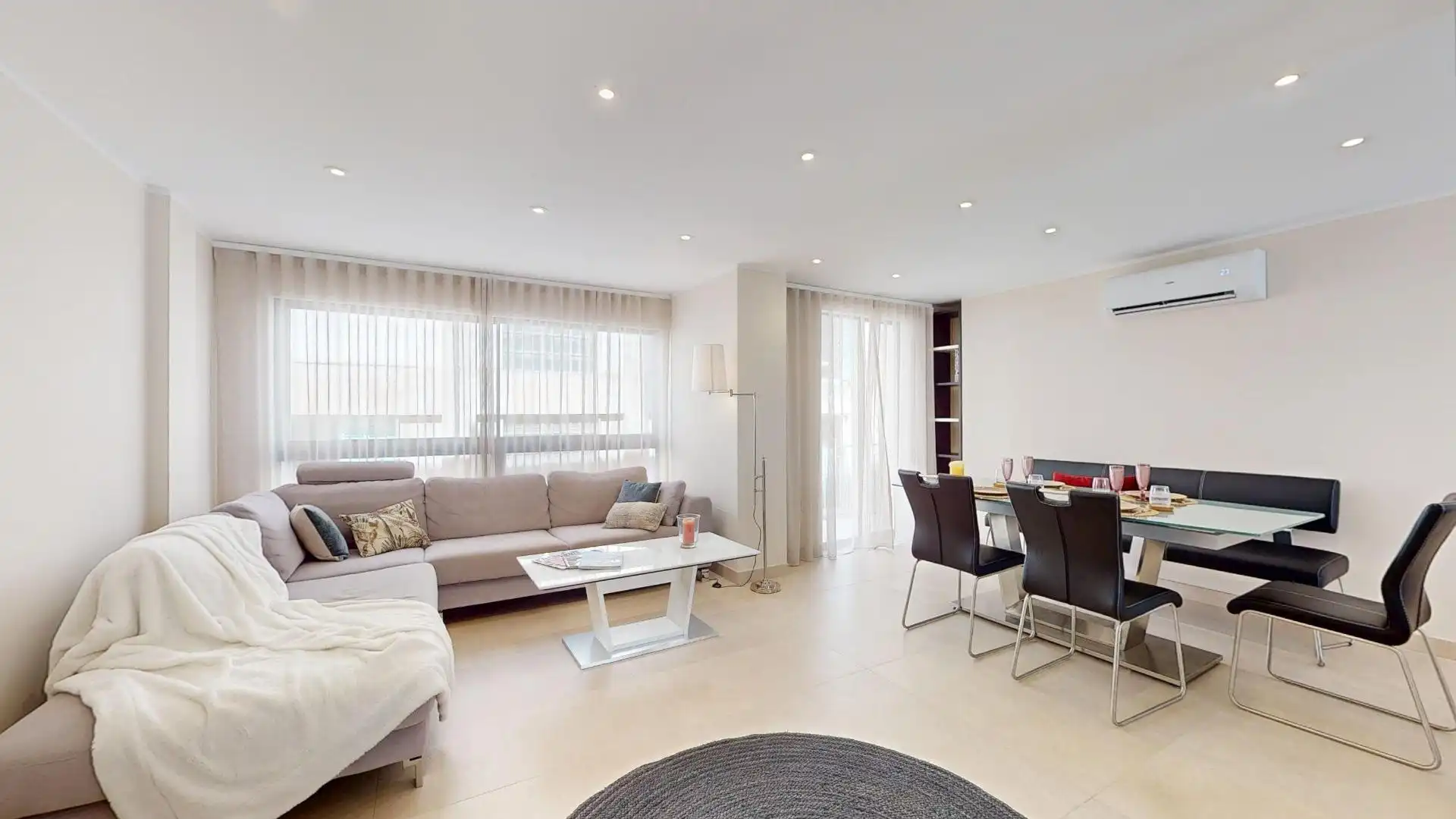 Living room of Flat for sale in  Palma de Mallorca  with Air Conditioner, Heating and Terrace
