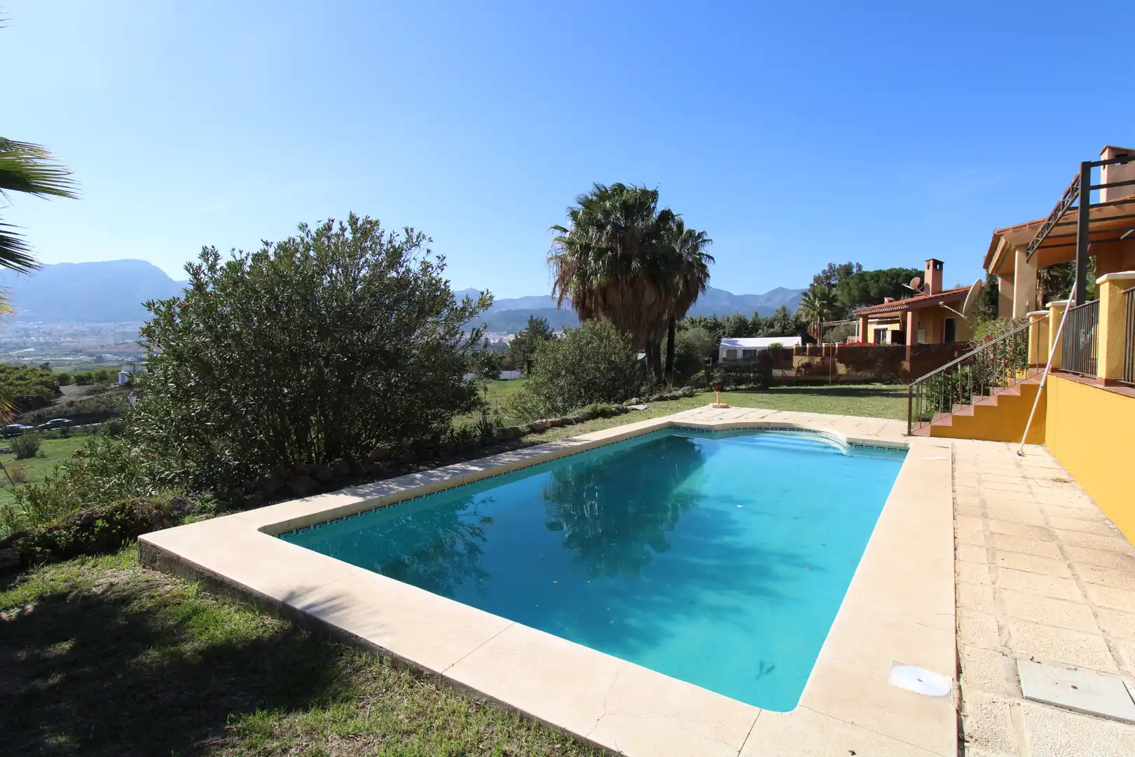 Chalet con terraza en venta en El Romeral - Peñón de Zapata, imagen 3